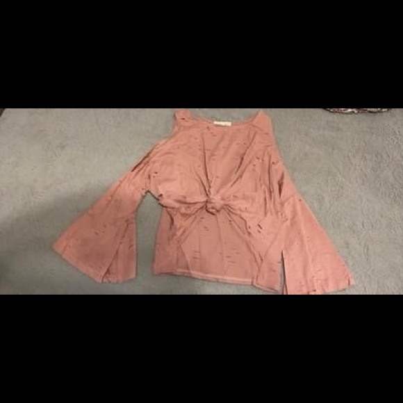 Pink cut out top - Picture 1 of 1